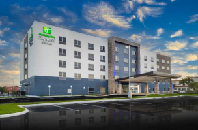 Holiday Inn Express & Suites - Fort Myers Airport, an IHG Hotel